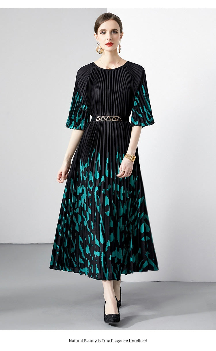 55 M Oversized Skirt Organ Pleated Dress