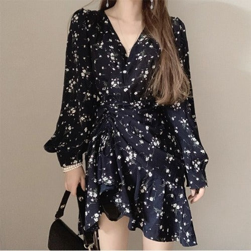 Elegant Elegant V-neck Cross Waist Bubble Sleeve Floral Dress