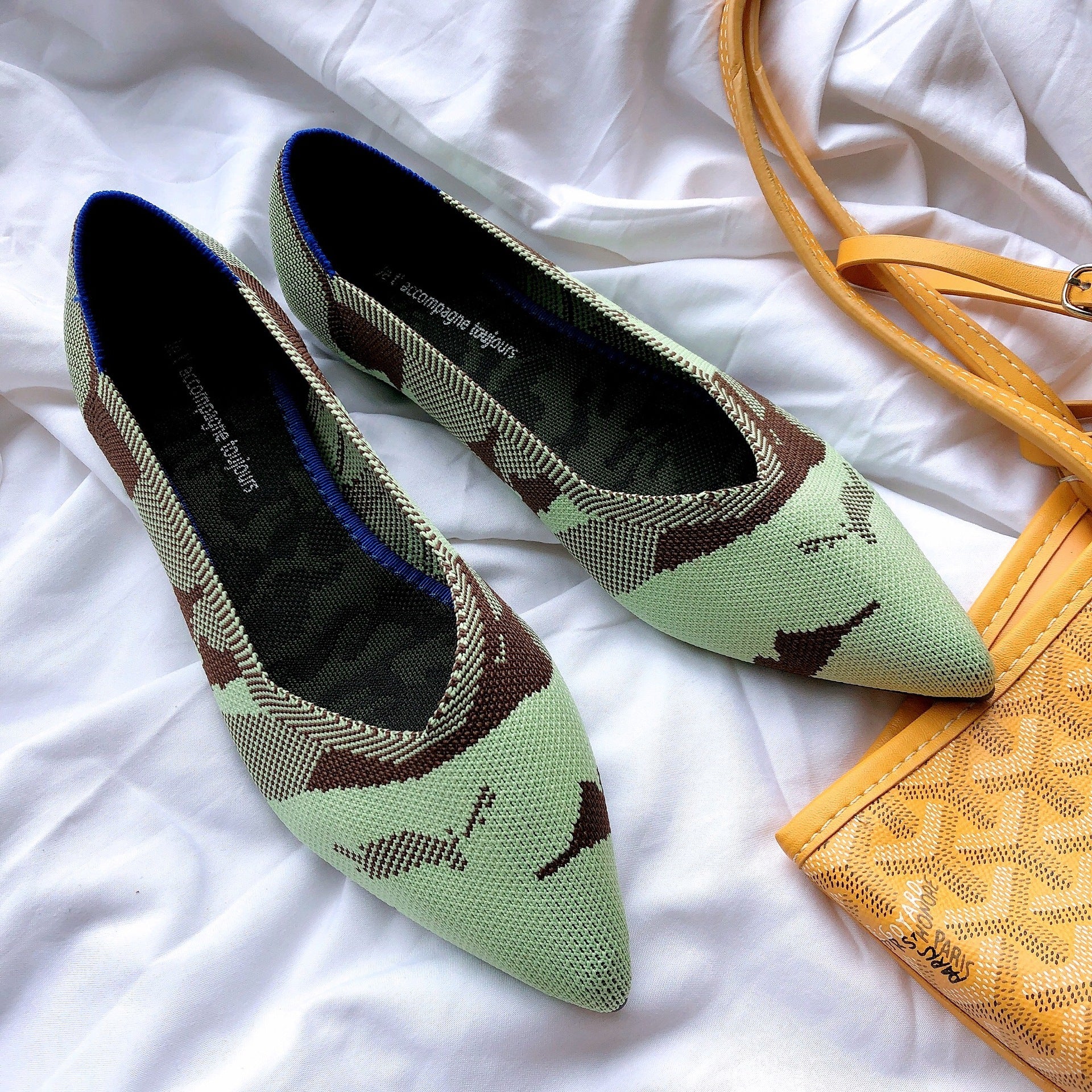 Pedal Shoes Pointed Flats for Women