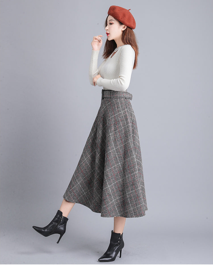 Ladies retro woolen skirt