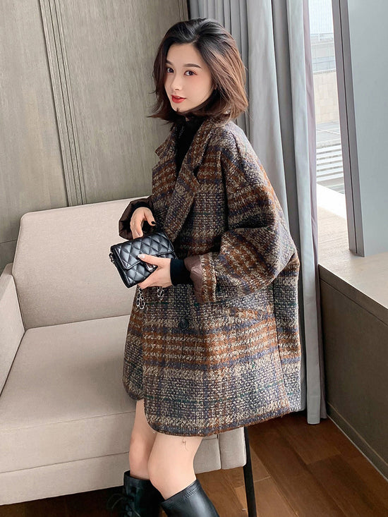 Little tweed coat