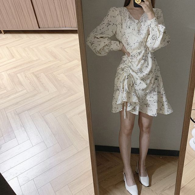 Elegant Elegant V-neck Cross Waist Bubble Sleeve Floral Dress