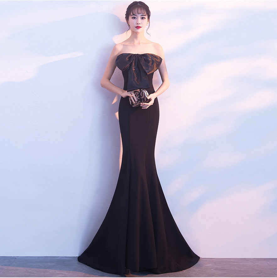 Female Solid Color Strapless Fish Tail Slimming Short Dress