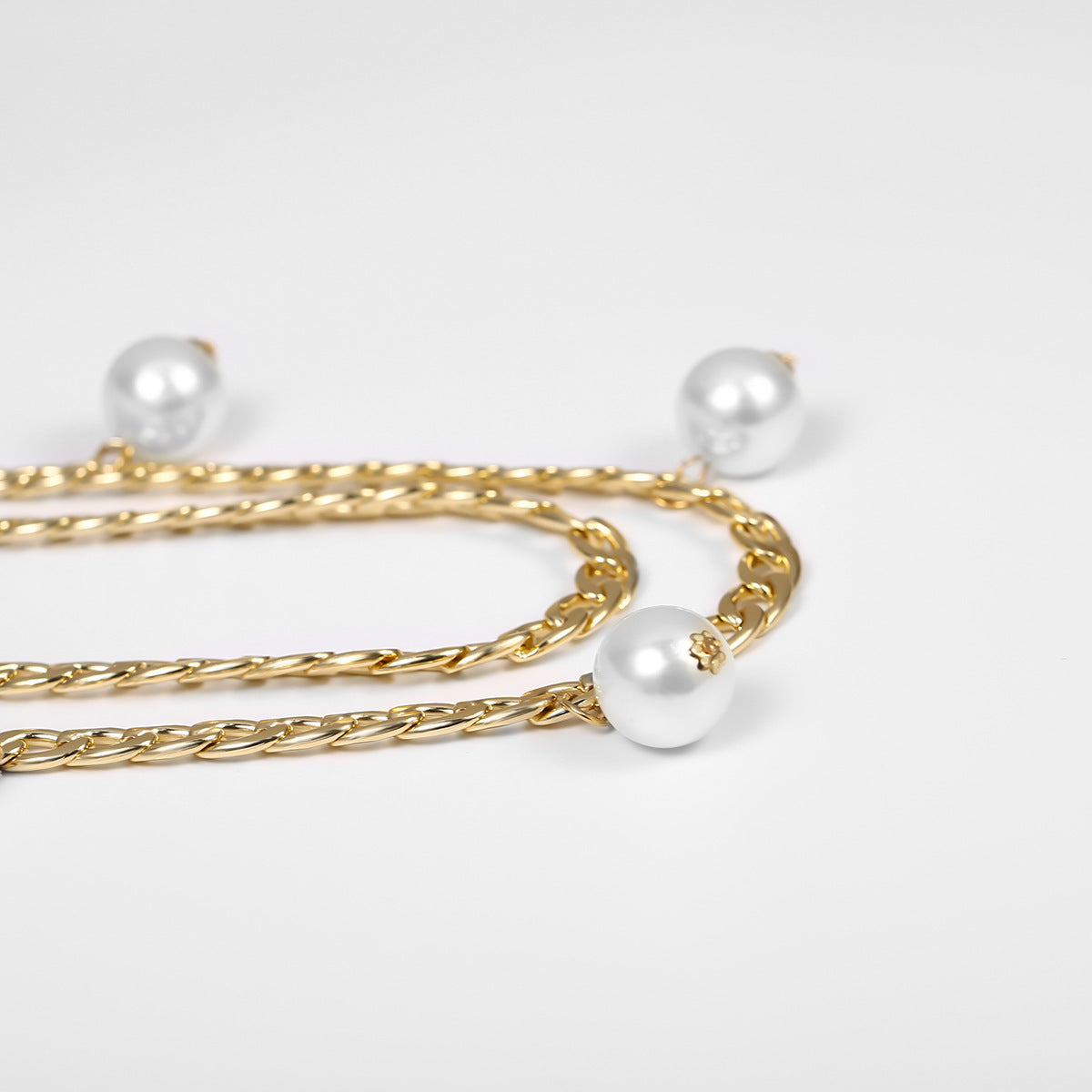 Geometric wild body waist chain