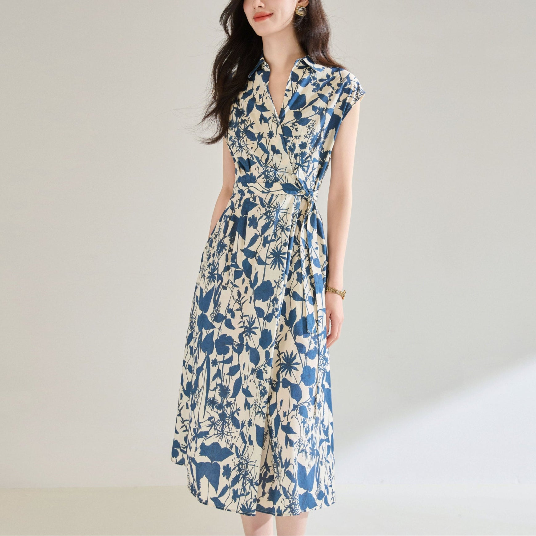 Women's Blue And White Printing Temperament Dress