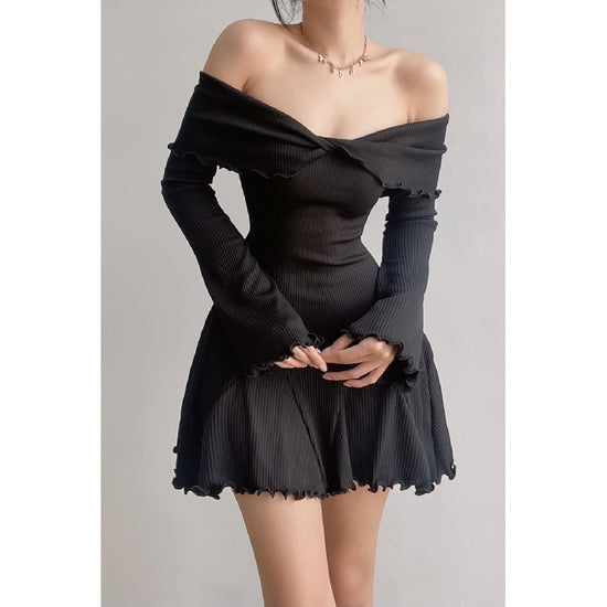 Off-shoulder Cross Long Sleeves Dress