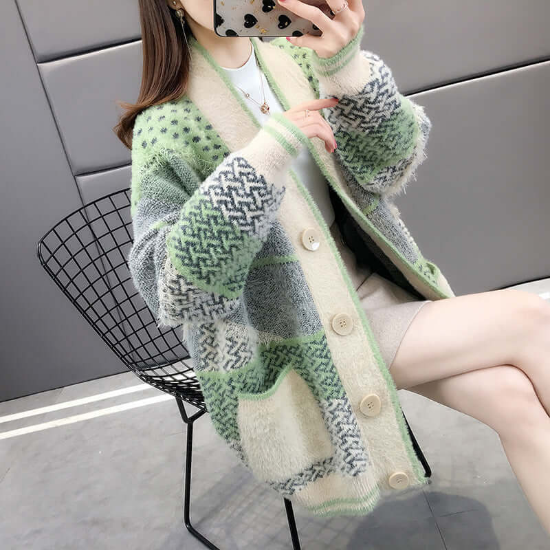 Loose Casual Ladies Sweaters For Outer Wear - Product information: Main fabric composition: mink hair Style: OL commuting Pattern: Floral Edition type: Loose Collar type: V-neck Popular elements: embroidery, color contrast, stitching Craft: collage/splici